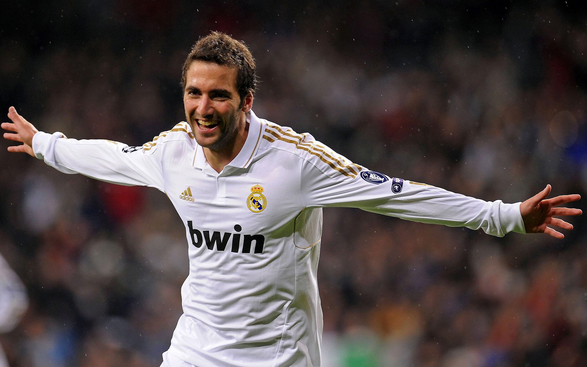 阿尔阿赫利球员伤病恢复良好，阿什利赫吉尔