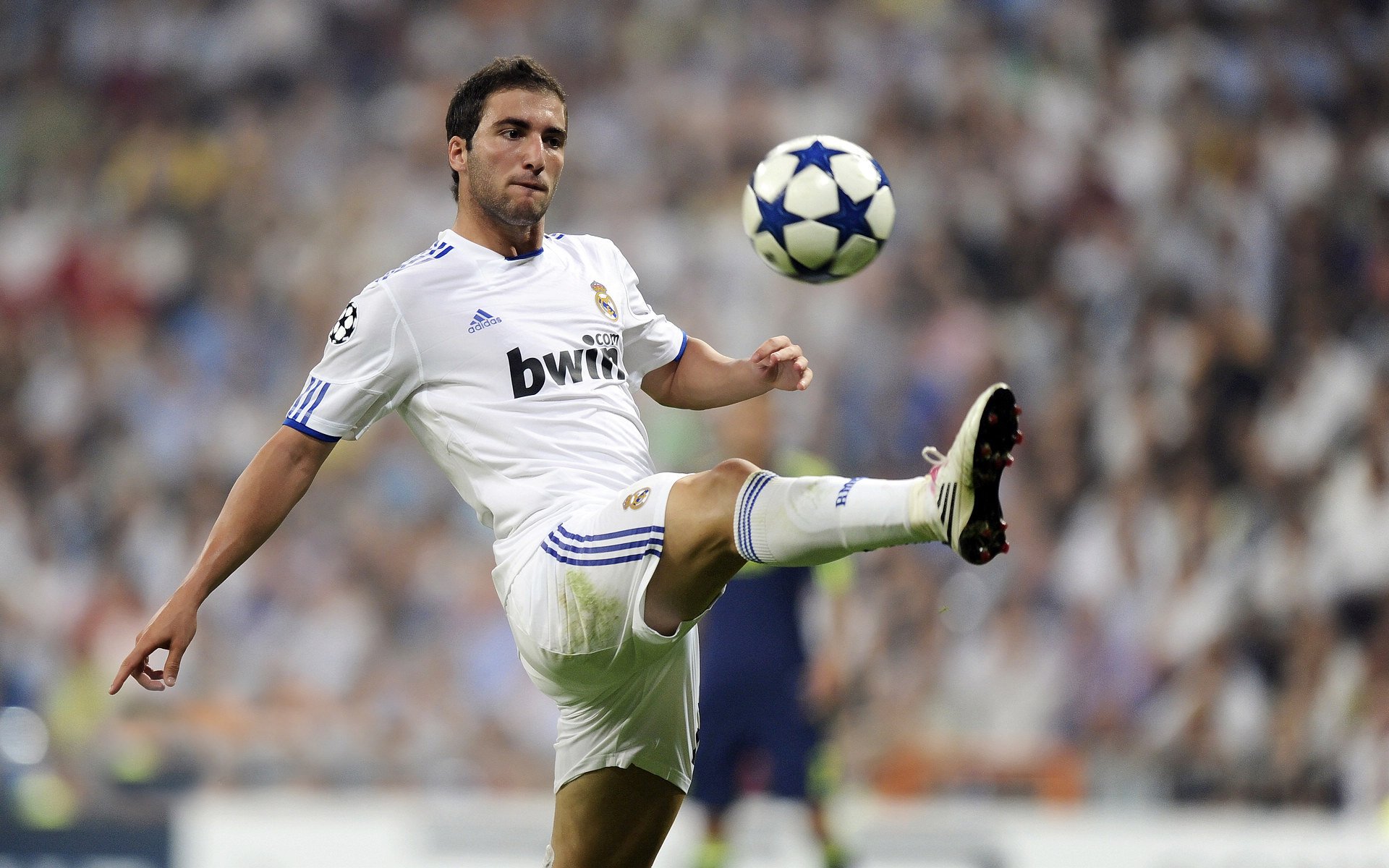 开云官网-穿越火线 联赛积分榜战况紧张，穿越火线端游联赛